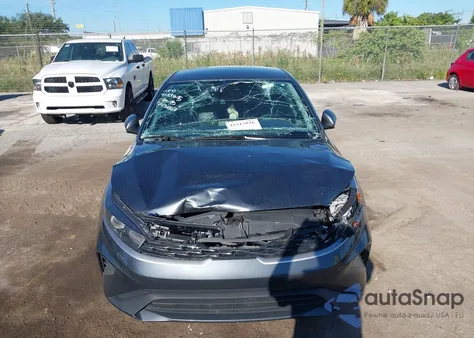 2023 Kia Forte Lxs z USA, uszkodzony, nr VIN 3KPF24AD6PE651213